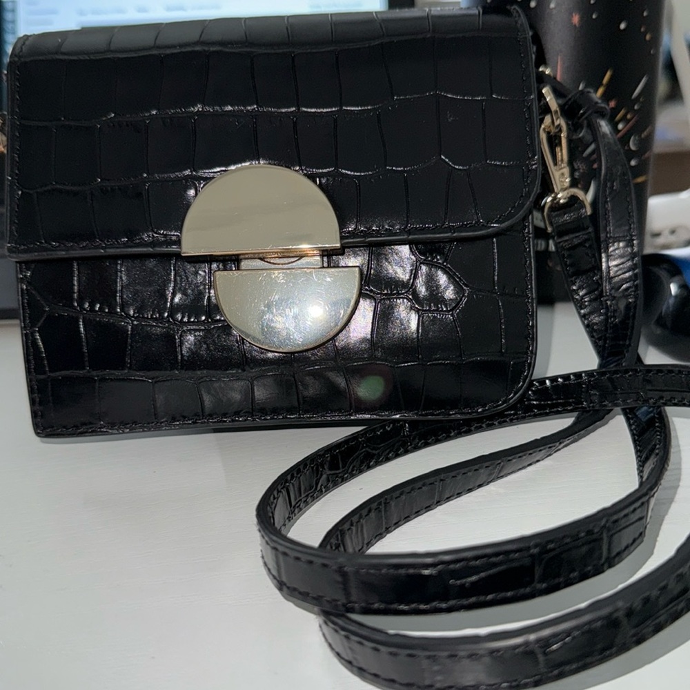 Jason Wu Orbit Croc Embossed Leather Shoulder Bag Crossbody Purse Black Gold NWT